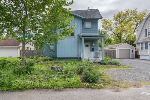 380 South St, Northampton, MA, 01060-4121 | Card Image