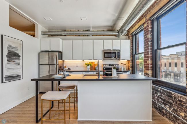 Kitchen | Image 7