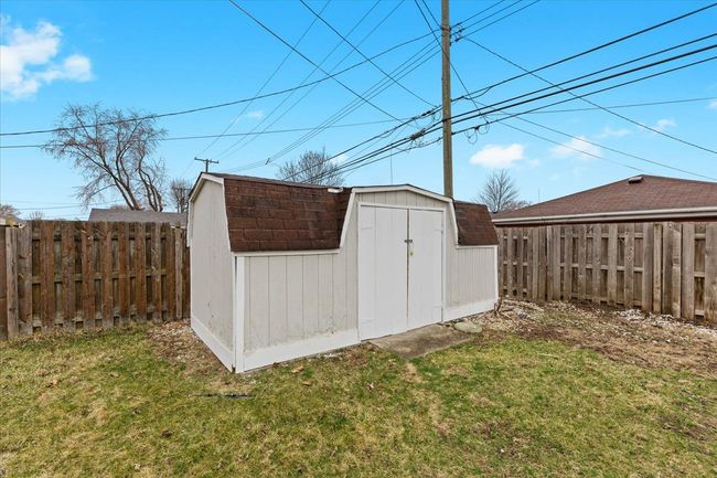 24520 Chernick St | Image 20