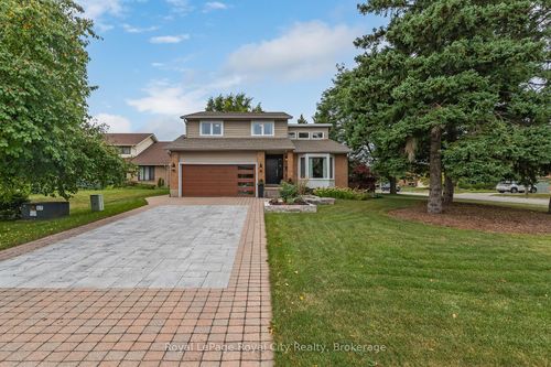 1 Huntington Pl, Guelph, ON, N1G4C9 | Card Image