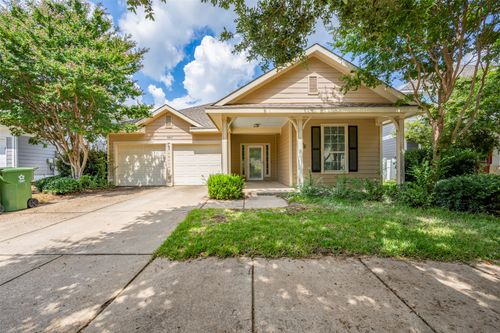 10017 Cherry Hill Ln, Providence Village, TX, 76227-8551 | Card Image