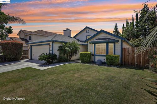 1846 Bayberry Ln, Tracy, CA, 95376-5266 | Card Image