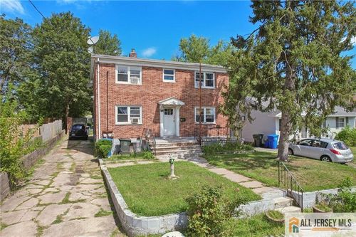 24 Maple Rd, Iselin, NJ, 08830-1518 | Card Image