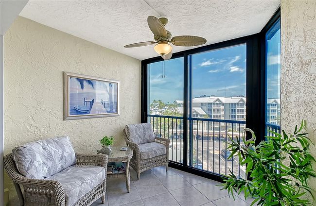 Enclosed Lanai | Image 12