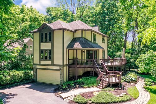 2001 Beach Ave, Indianapolis, IN, 46240-2763 | Card Image