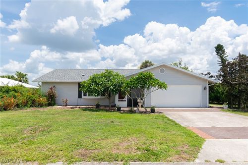 6340 P G A Dr, NORTH FORT MYERS, FL, 33917-3288 | Card Image