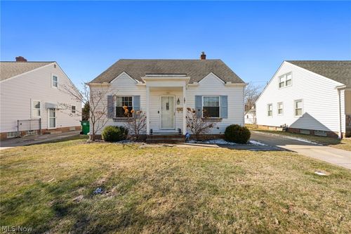 280 E 328th St, Willowick, OH, 44095-3229 | Card Image