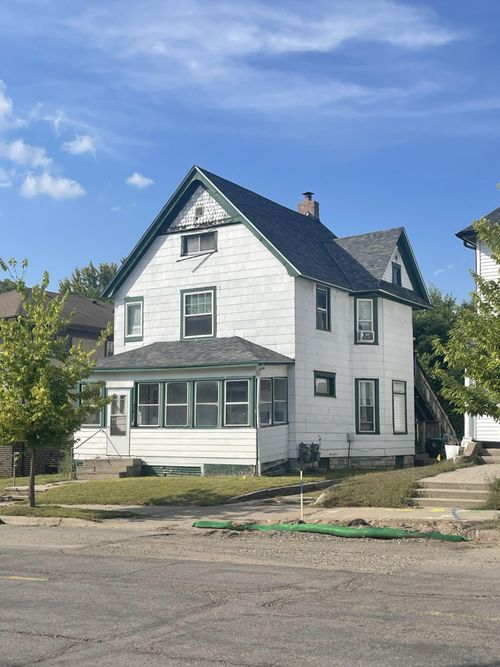 365 Case Ave, Saint Paul, MN, 55130-4029 | Card Image
