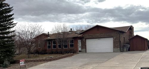 113 Butterfield Rd, Evanston, WY, 82930-4704 | Card Image