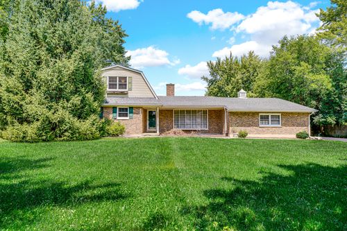18740 W Maple Ave, Grayslake, IL, 60030-2535 | Card Image