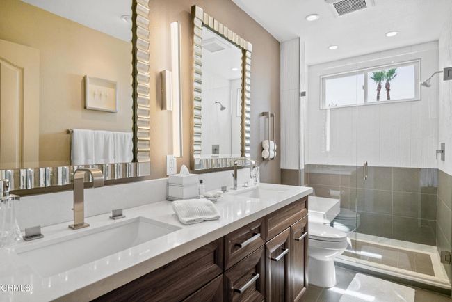 bathroom 1 copy | Image 20