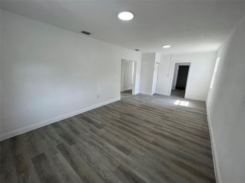 5615 Sw 40th St, West Park, FL, 33023-6123 | Card Image