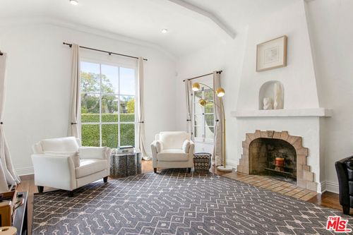 458 N Alfred Street, Los Angeles, CA, 90048 | Card Image