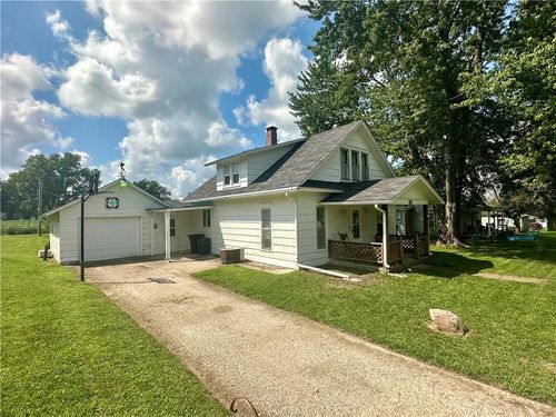 406 E Cherry St, Skidmore, MO, 64487-9624 | Card Image