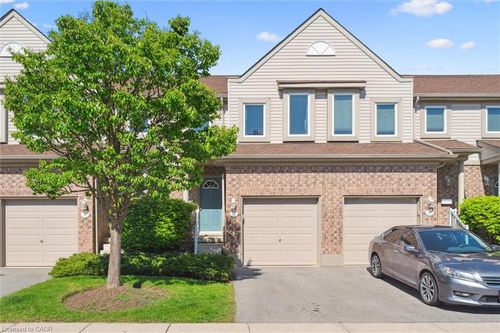 69 Roehampton Cres, Guelph, ON, N1L1M8 | Card Image