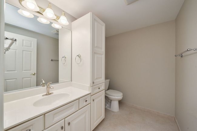 480 - 480 Delnor Glen Dr, Home with 3 bedrooms, 3 bathrooms and 2 parking in St. Charles IL | Image 23
