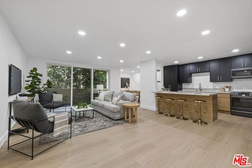 apt-113-1025 N Kings Rd, West Hollywood, CA, 90069-6007 | Card Image