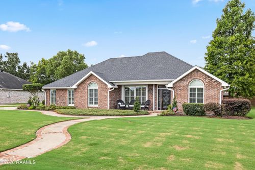 2104 Avenue Belle Terre, New Iberia, LA, 70563-0600 | Card Image
