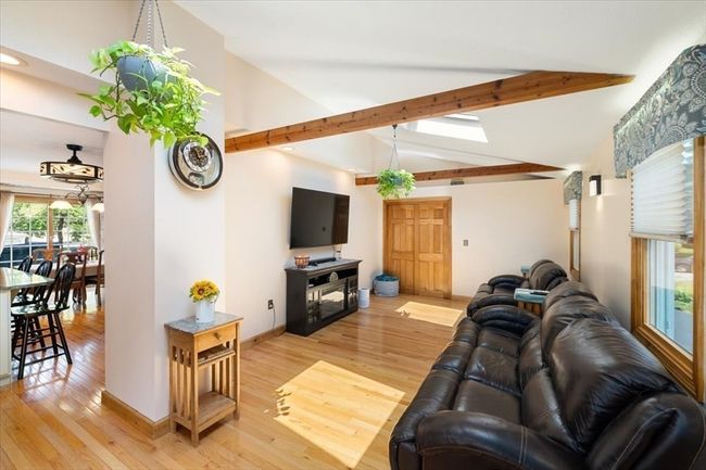 472 Potter Rd, House other with 4 bedrooms, 3 bathrooms and 6 parking in Framingham MA | Image 21