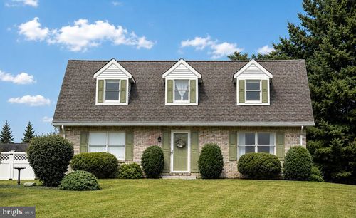 2216 Ridgemont Dr, FINKSBURG, MD, 21048-1717 | Card Image