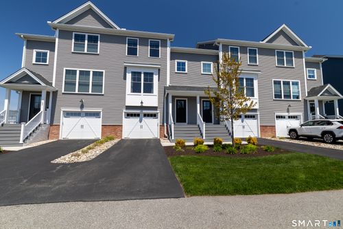 49-49 Park Ave, Mystic, CT, 06355-4040 | Card Image