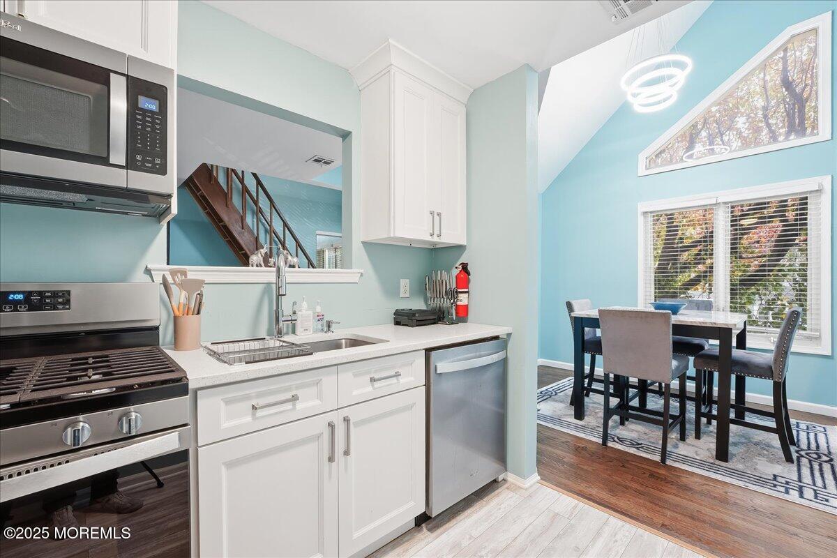 Residential Lease in Atlantic Highlands 3