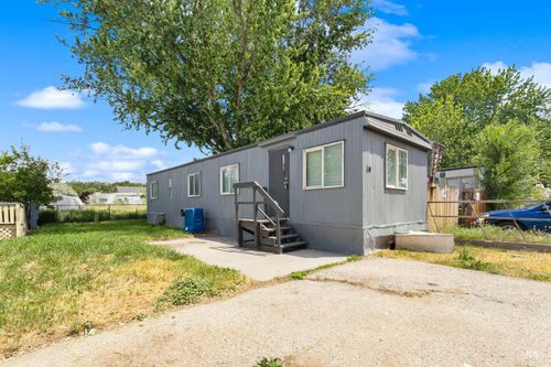 10-408 E 51st St, Garden City, ID, 83714-1474 | Card Image