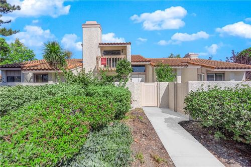1968 Olivewood Ct, Thousand Oaks, CA, 91362-1540 | Card Image