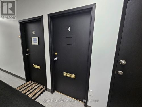 2-4-1646 Victoria Park Ave, North York, ON, M1R1P7 | Card Image