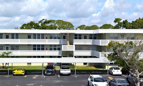 324-4890 Bay St Ne, ST PETERSBURG, FL, 33703-4057 | Card Image