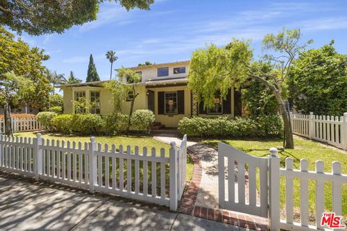 1720 Oak St, Santa Monica, CA, 90405-4804 | Card Image