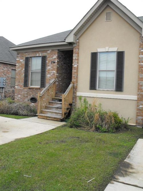 294 Bella Sera Ln, Slidell, LA, 70461-4854 | Card Image