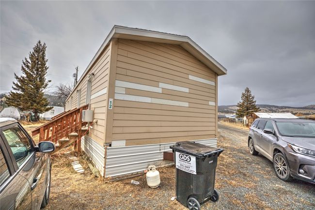 View of side of home | Image 8