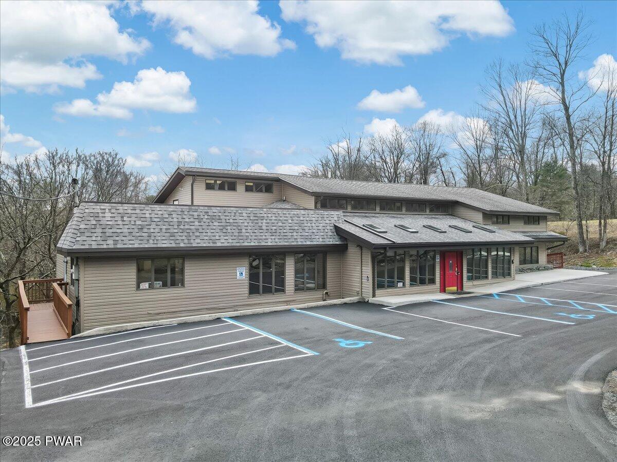 Commercial Sale in Dingmans Ferry 3