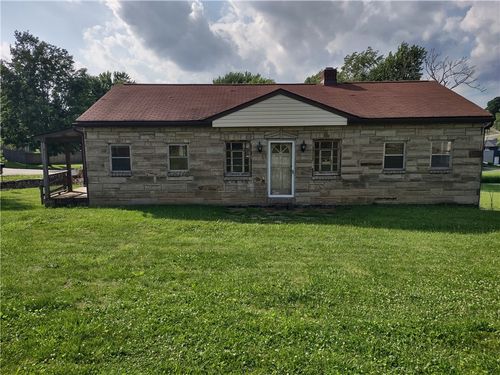 1035 Ohio Ave, Jeannette, PA, 15644-2731 | Card Image