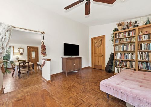 6 Fishkill Rd, Cold Spring, NY, 10516-3709 | Card Image