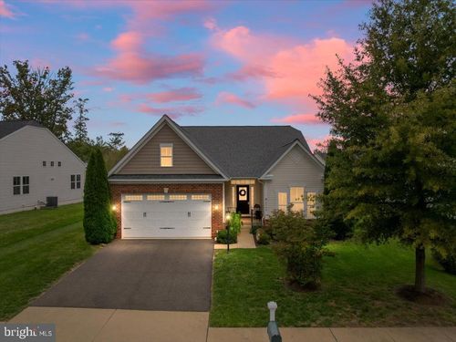 6766 Lake Anne Ct, WARRENTON, VA, 20187-2444 | Card Image