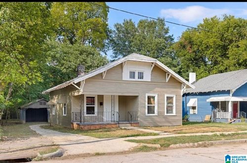 2824 25th Street Ensley, Birmingham, AL, 35208-3720 | Card Image