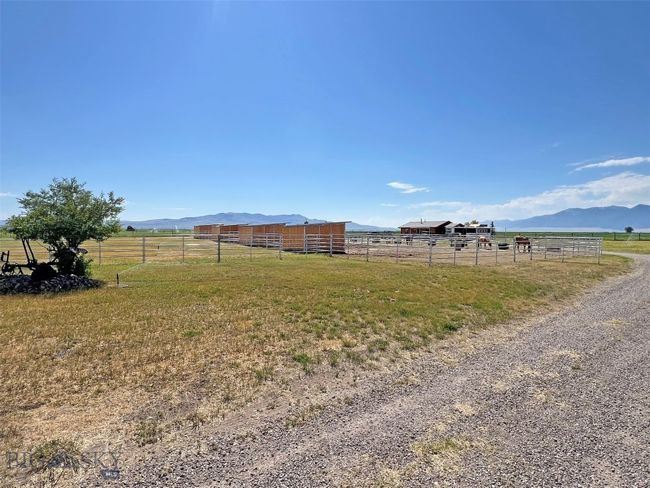 143 Aurora Ln, House other with 2 bedrooms, 1 bathrooms and null parking in Dillon MT | Image 27
