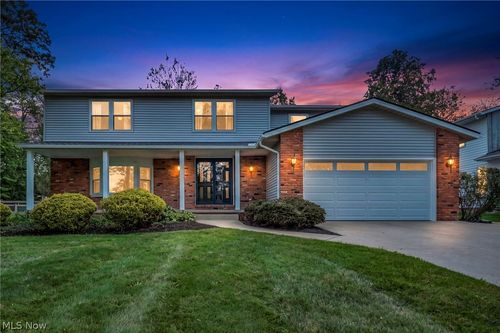 37472 Hunters Ridge Rd, Solon, OH, 44139-2535 | Card Image