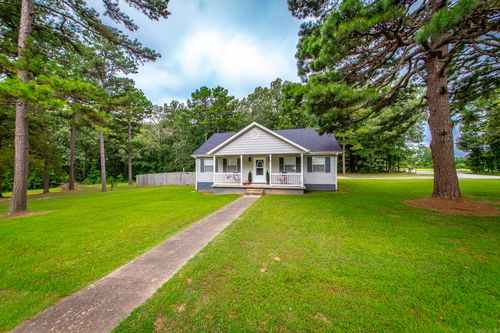 6 Trace Dr, Greers Ferry, AR, 72067-9156 | Card Image
