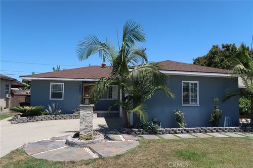 5343 Almira Rd, South Gate, CA, 90280-5317 | Card Image