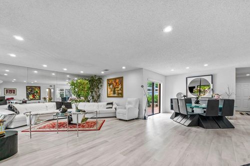apt-c-36 Westgate Ln, Boynton Beach, FL, 33436-6377 | Card Image