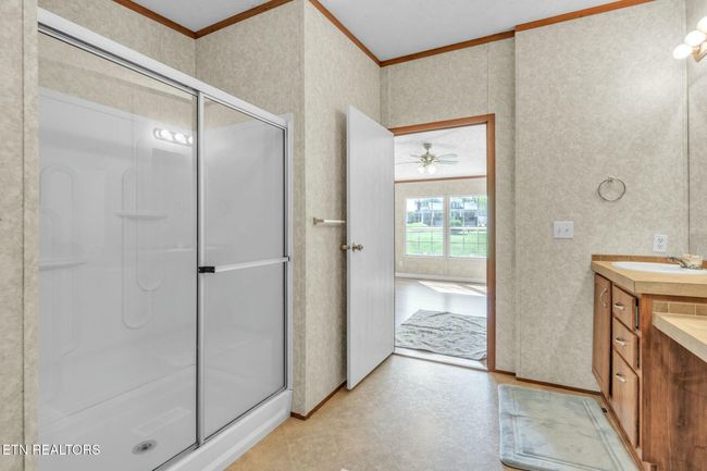 716 Byrd St, House other with 5 bedrooms, 3 bathrooms and null parking in Clinton TN | Image 26
