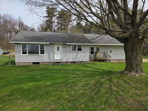 62941 M-40, Lawton, MI, 49065 | Card Image