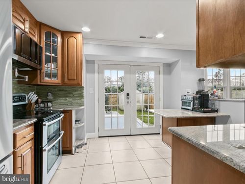 18608 Nuthatcher Ln, GAITHERSBURG, MD, 20879-1707 | Card Image