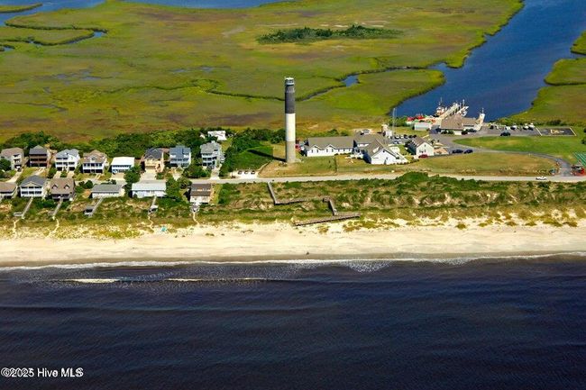 115 Ne 7 Th St, House other with 3 bedrooms, 2 bathrooms and null parking in Oak Island NC | Image 44