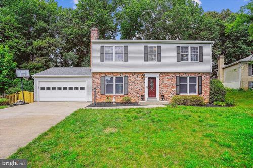 3864 Oriole Ct, DUMFRIES, VA, 22025-1828 | Card Image