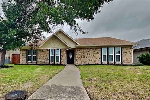 229 S Heartz Rd, Coppell, TX, 75019-5815 | Card Image