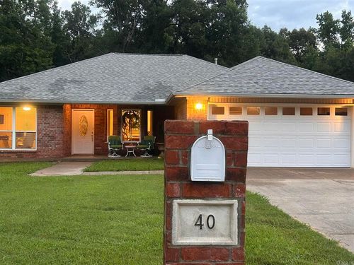 40 Shamsie Dr, Ward, AR, 72176-8795 | Card Image